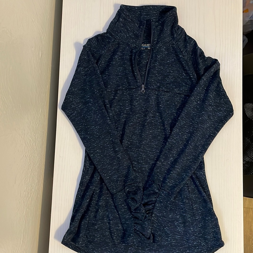 Colombia half zip it is lightweight and was worn only a handful of times.